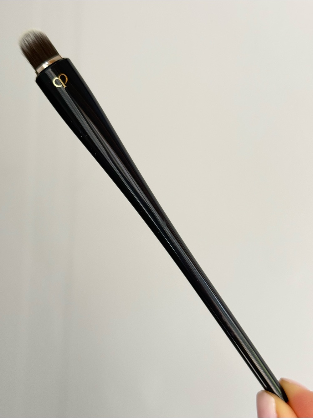 Clé De Peau Beauté Concealer Brush